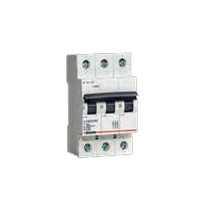 AUTOMATICO 3 POLOS 25A, 230/400V, ICU 6KA 2432502 Bticino