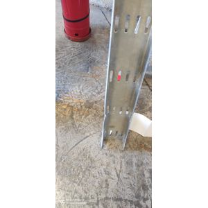 BANDEJA BRPC 100x 50x3000x1.5mm GALVANIZADO EN CALIENTE (HG) 511001037 MJM