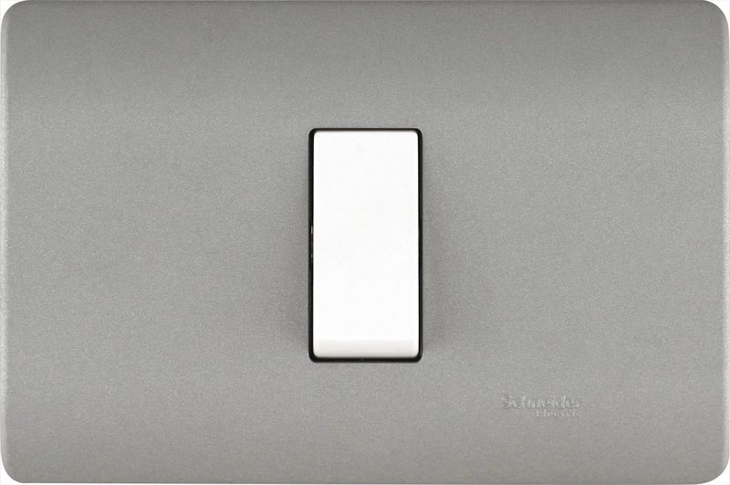 2740563