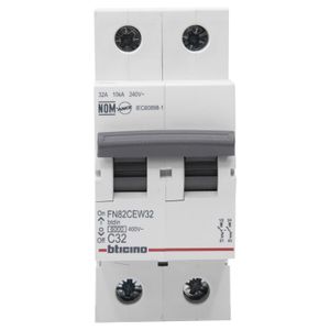 INT AUTOMATICO 2x 32A C    6KA 2423202 Legrand