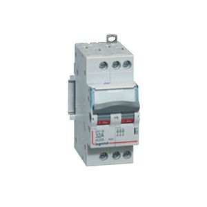 INTERRUPTOR SECCIONADOR TRIPOLAR 40646104 Legrand