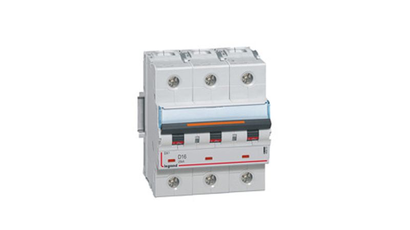 3番7番 INTERRUPTOR MAGNETOTERMICO DX3 25KA CURVA C TRIPOLAR