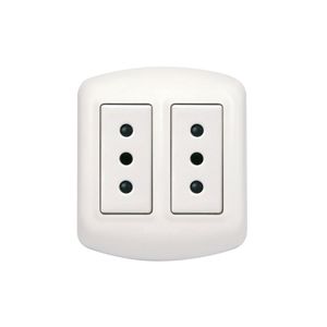 ENCHUFE HEMBRA DOBLE MODUS PLUS SOBREPUESTA CASQUETE COLOR BLANCO 7120802 Bticino