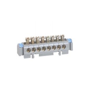 REGLETA UNIVERSAL 4 ENTRADAS 482004 Legrand