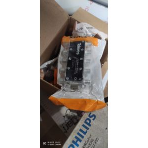DERIVADOR 5-2400MHZ F 8D 25DB INTERIOR ( 5148146 Televes