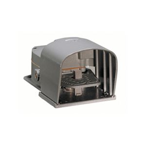 INTERRUPTOR DE PEDAL METALICO CON LEVA D 1232872 Lovato